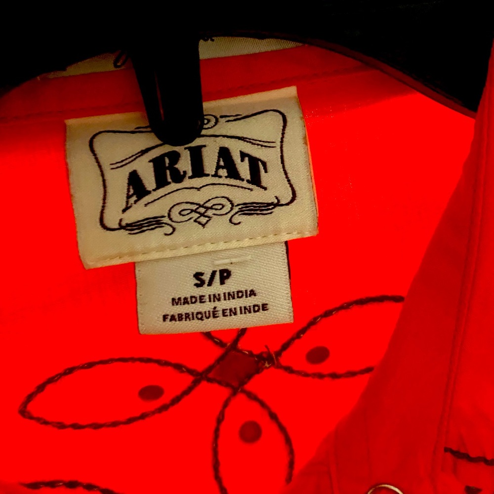 Ariat cowgirl button up shirt with embroidery.